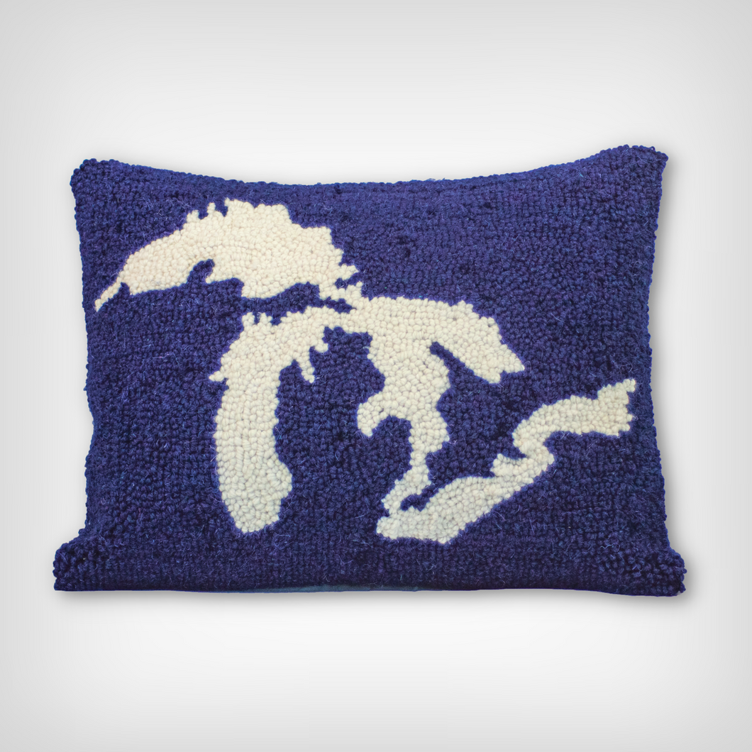 Great Lakes Hook Pillow – National Museum of the Great Lakes